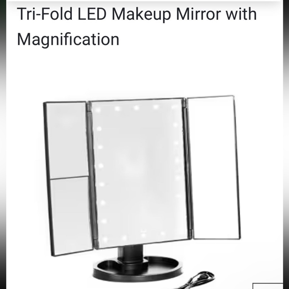 Ideaworks tri fold light up make up mirror